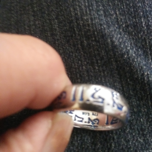 Mantra I 925 Ring size 7.5-8 - Picture 2 of 3